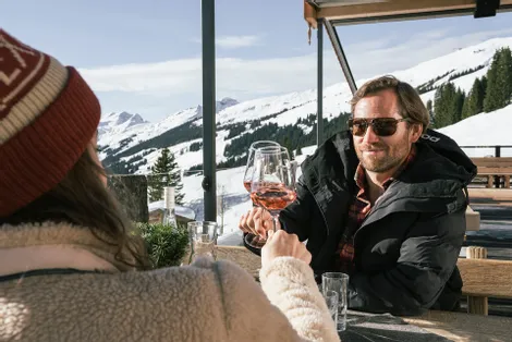 Auf der Terrasse mit Weitblick